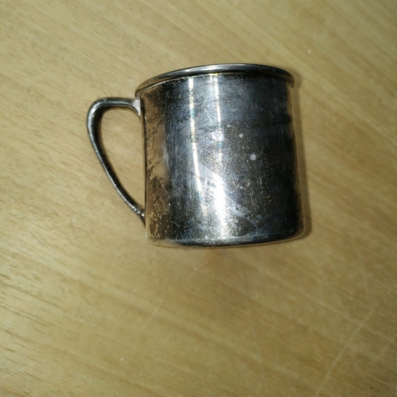 Silver plated baby cup by Oneida - Picture 4 of 7